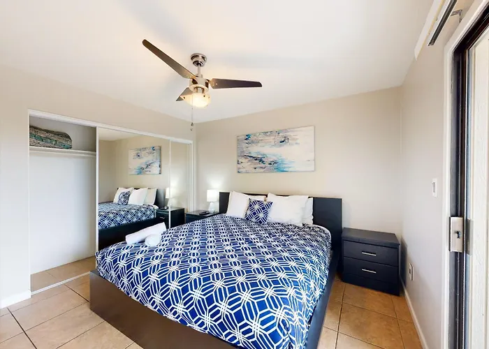 Golden Oasis, Unit #110