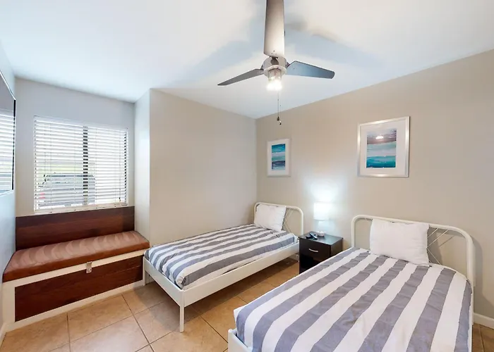 Golden Oasis, Unit #110